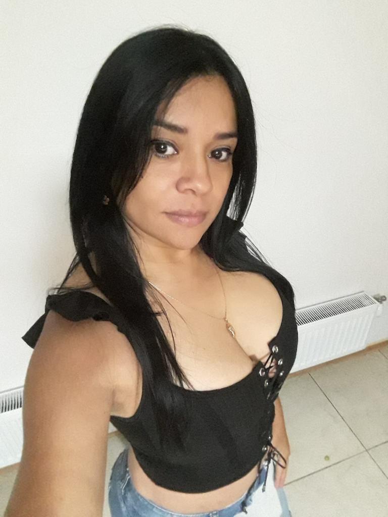 Chica busca chico en Jaén: 