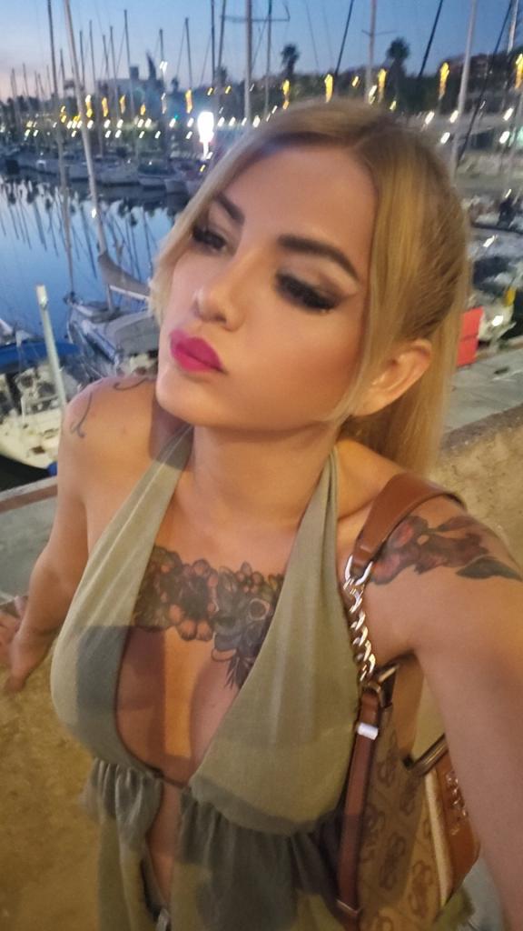689087079: Transexual en Zaragoza
