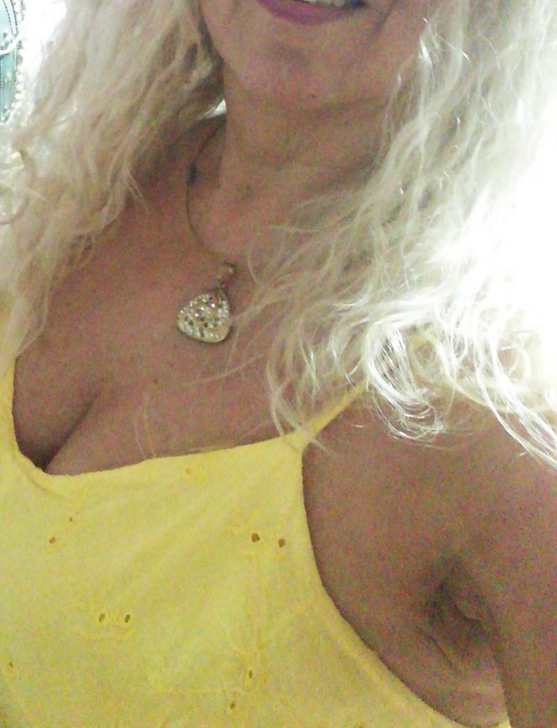 Chica busca chico en Tenerife: 