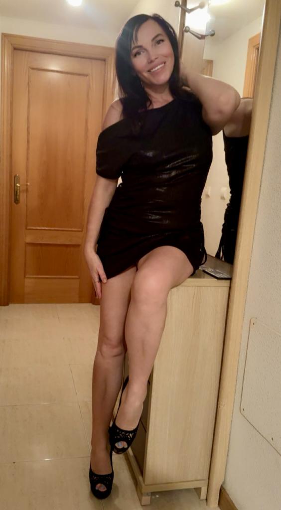 613276287: Chica busca chico en Alicante