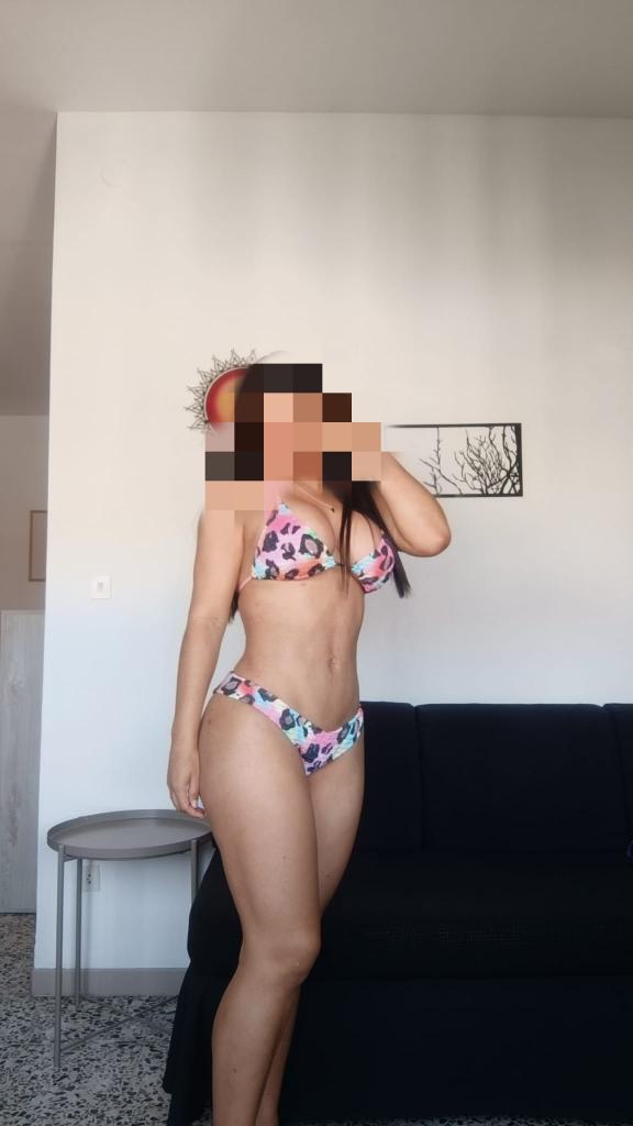 602843203: Chica busca chico en Barcelona