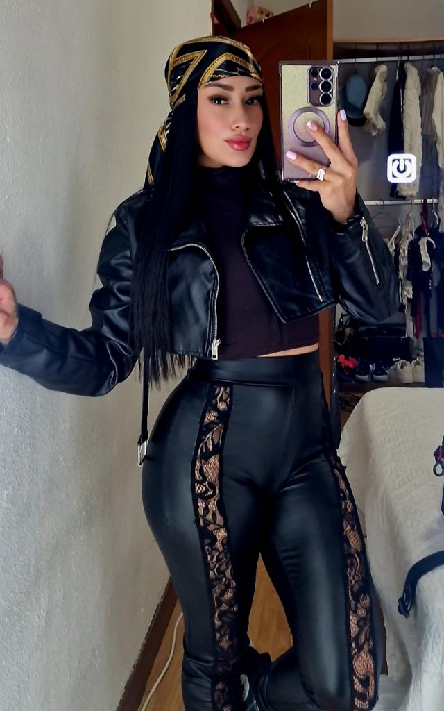 613506245: Chica busca chico en Zaragoza