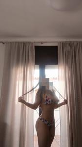 602843203: Chica busca chico en Barcelona
