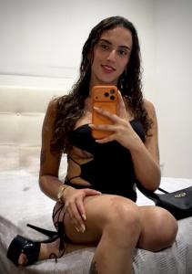 600346437: Travesti en Barcelona