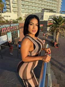 610795057: Chica busca chico en Tenerife