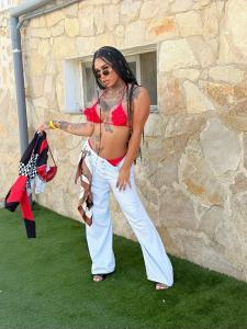 664702811: Transexual en Mallorca