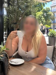 604288598: Chica busca chico en Pontevedra