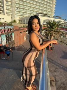 610795057: Chica busca chico en Tenerife