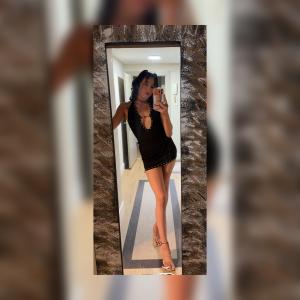 653984905: Chica busca chico en Valencia