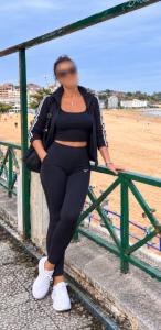 745095121: Chica busca chico en Madrid