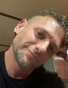 603164141: Chico busca chica en Granada
