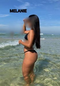 632642073: Chica busca chico en Madrid