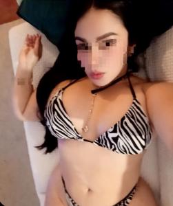 632201475: Chica busca chico en Navarra