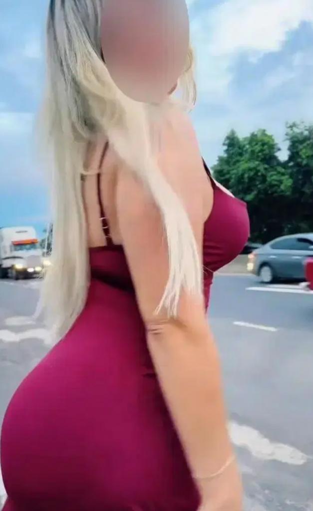 Chica busca chico en Granada: 
