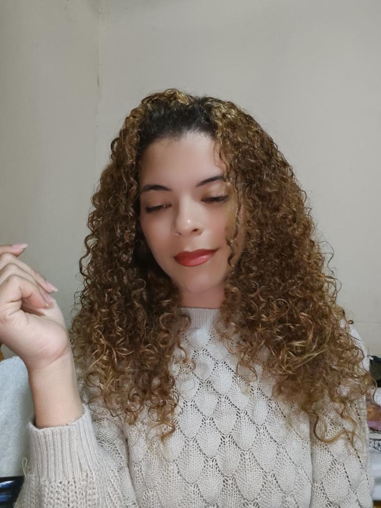 613411076: Chica busca chico en Valencia