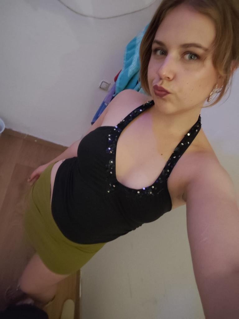 Chica busca chico en Barcelona: 