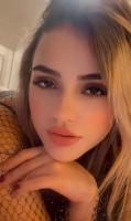 613695406: Chica busca chico en Murcia