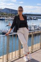 745095121: Chica busca chico en Madrid