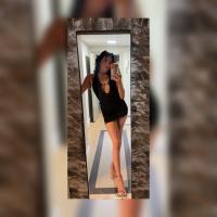653984905: Chica busca chico en Valencia