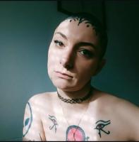 644441551: Chica busca chico en Barcelona