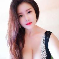 604233353: Chica busca chico en Tarragona