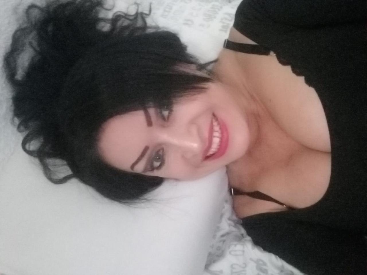 624213475: Chica busca chico en Orense