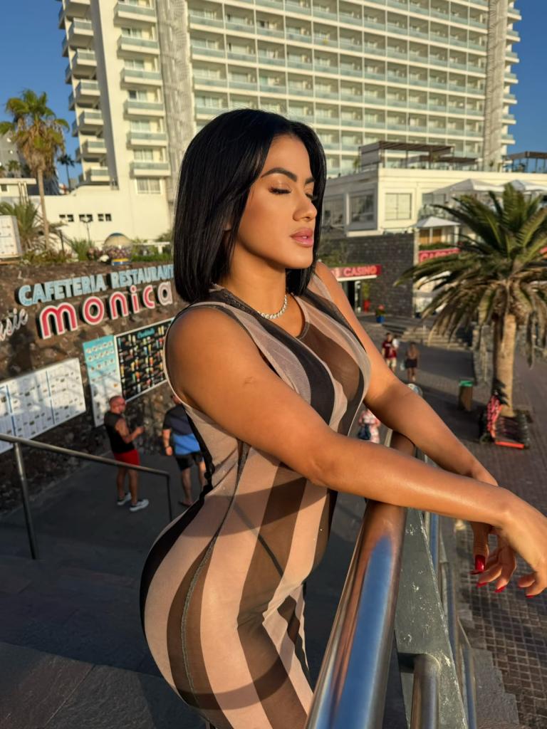 Chica busca chico en Tenerife: Chica busca chico