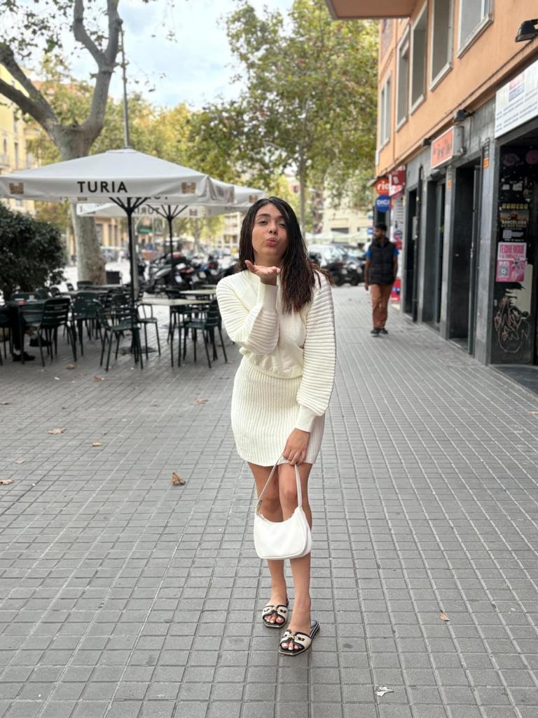 Chica busca chico en Tenerife: 