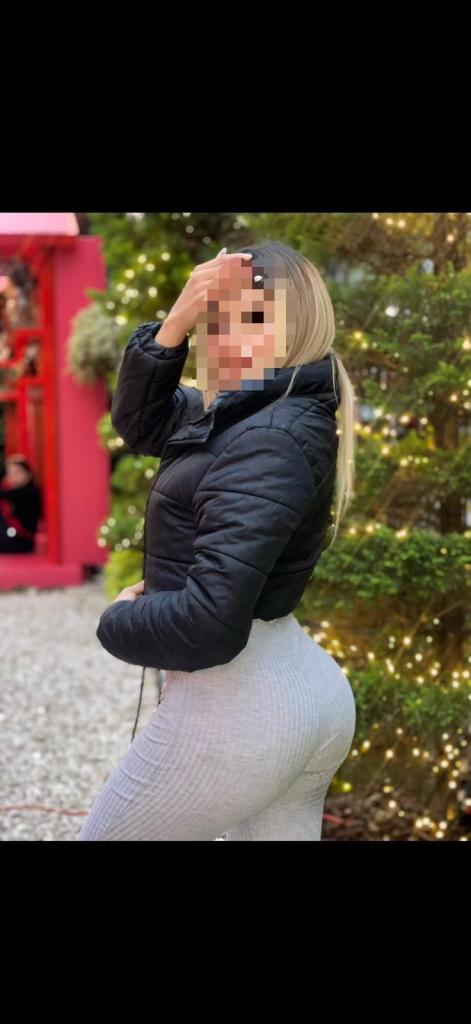 Chica busca chico en Tenerife: 