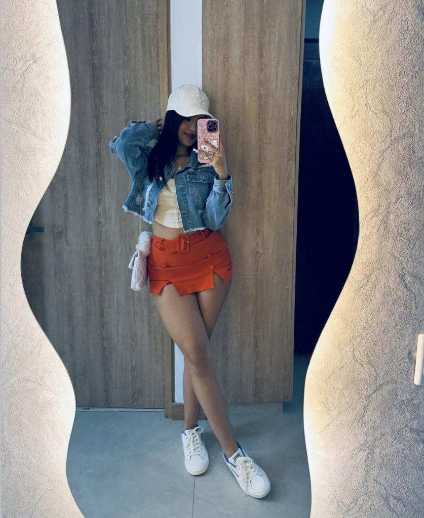 Chica busca chico en Lugo: 