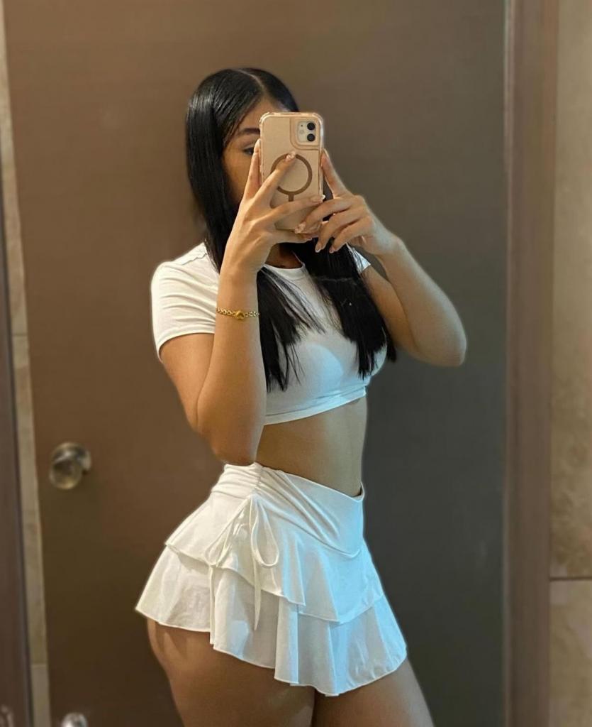 Chica busca chico en Cádiz: 