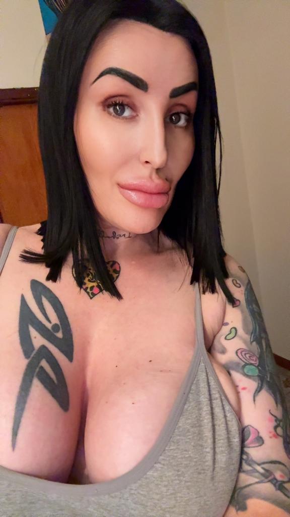 687076162: Chica busca chico en Las Palmas