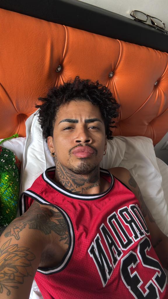 Chico busca chica en Valencia: 