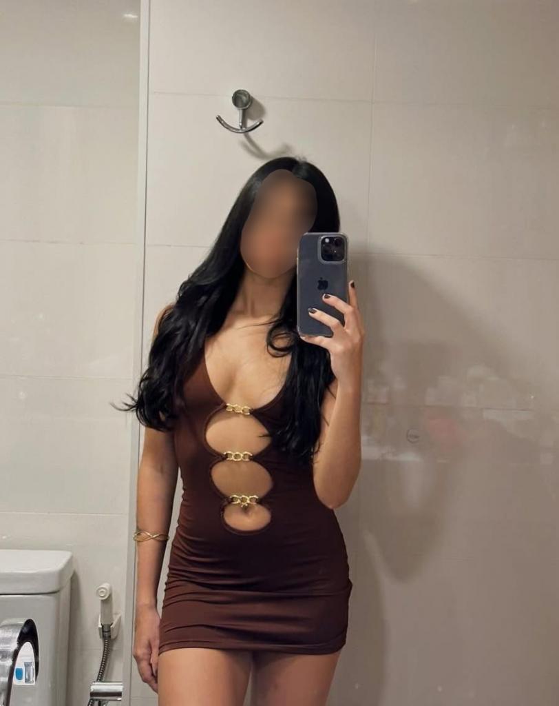 623728194: Chica busca chico en Barcelona