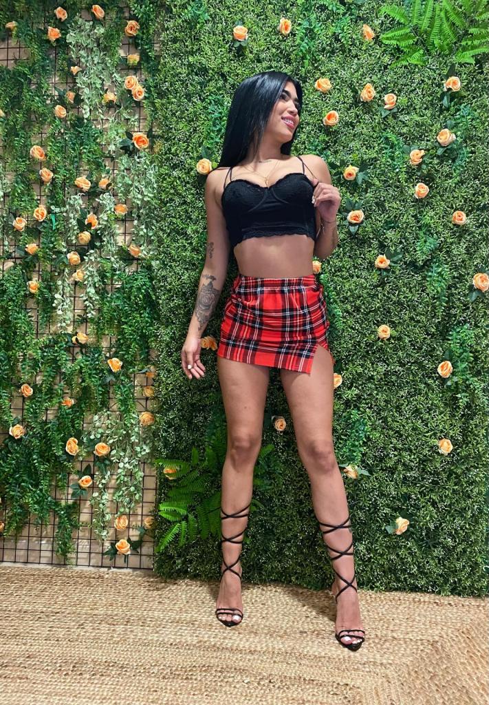 Chica busca chico en Madrid: Chica busca chico