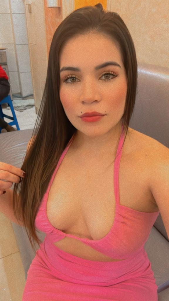 Chica busca chico en Tarragona: Chica busca chico