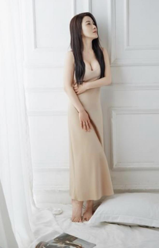 604932259: Chica busca chico en Madrid