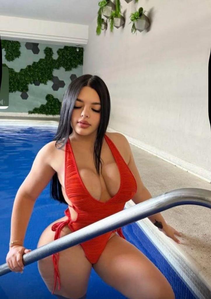 697179417: Chica busca chico en Alicante