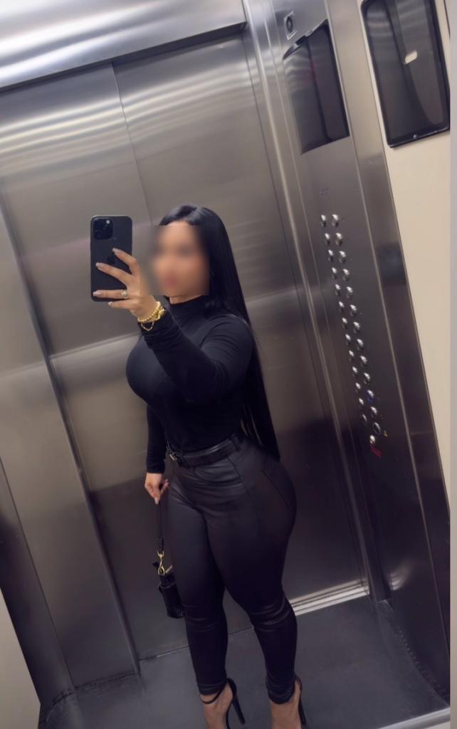 Chica busca chico en León: 