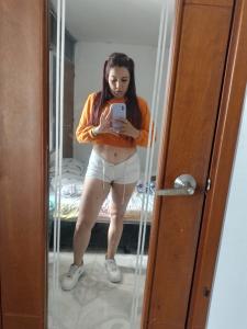 687232251: Chica busca chico en Alicante
