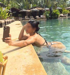 614953473: Chica busca chico en Alicante