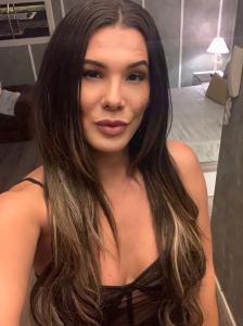 603548777: Travesti en León