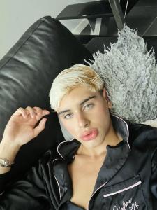 610845295: Chico busca chica en Madrid