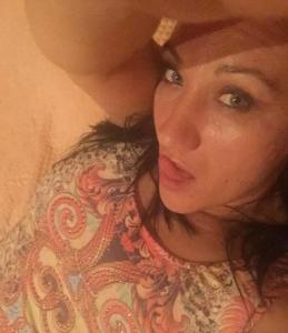 617048844: Chica busca chico en Barcelona