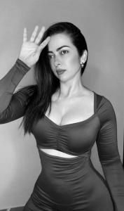 664381002: Chica busca chico en Mallorca