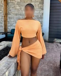 613667497: Chica busca chico en Guipúzcoa