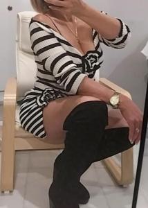 617749400: Chica busca chico en Cádiz