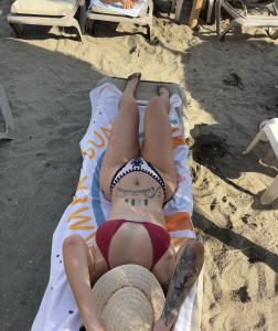 642734101: Chica busca chico en La Coruña