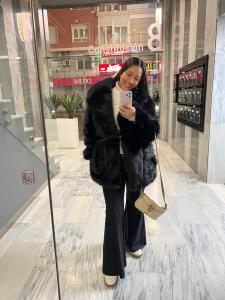 607549093: Chica busca chico en Alicante