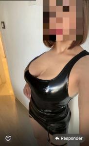 678779475: Chica busca chico en Ibiza